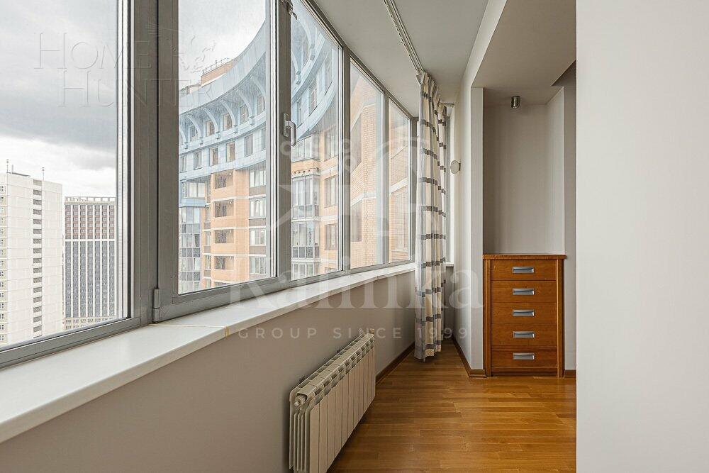 5-КОМН. КВАРТИРА С ОТДЕЛКОЙ 196 М² НА 17 ЭТАЖЕ