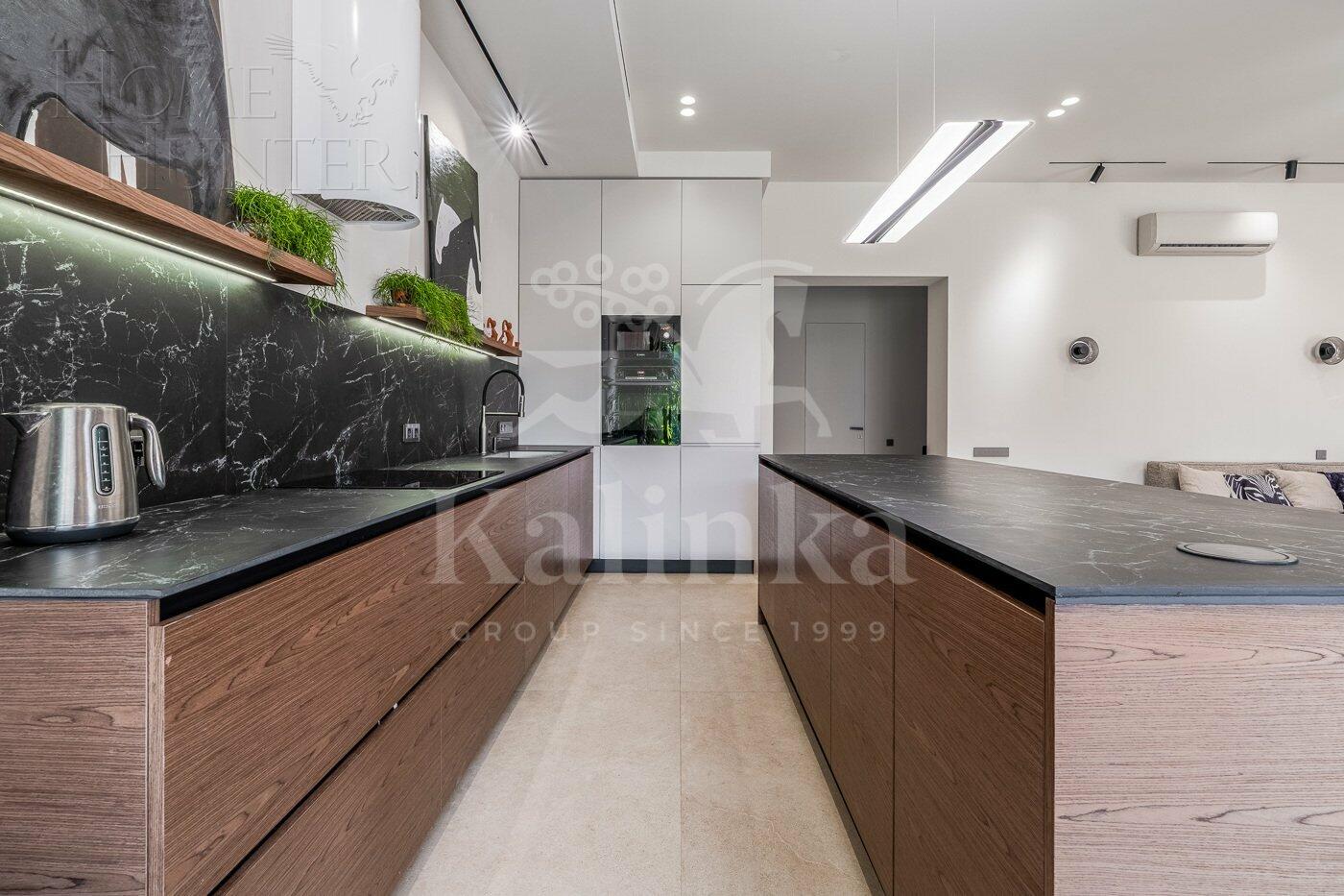 2-этажный коттедж 385 м² с отделкой
