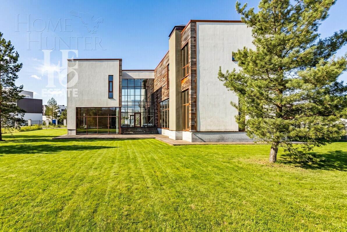 2-этажный коттедж 1 170 м² без отделки