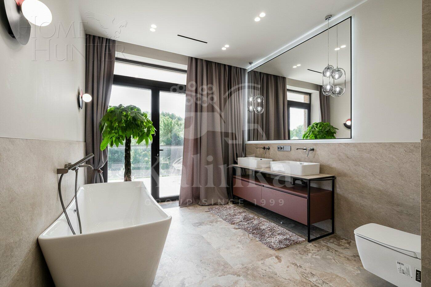 2-этажный коттедж 385 м² с отделкой