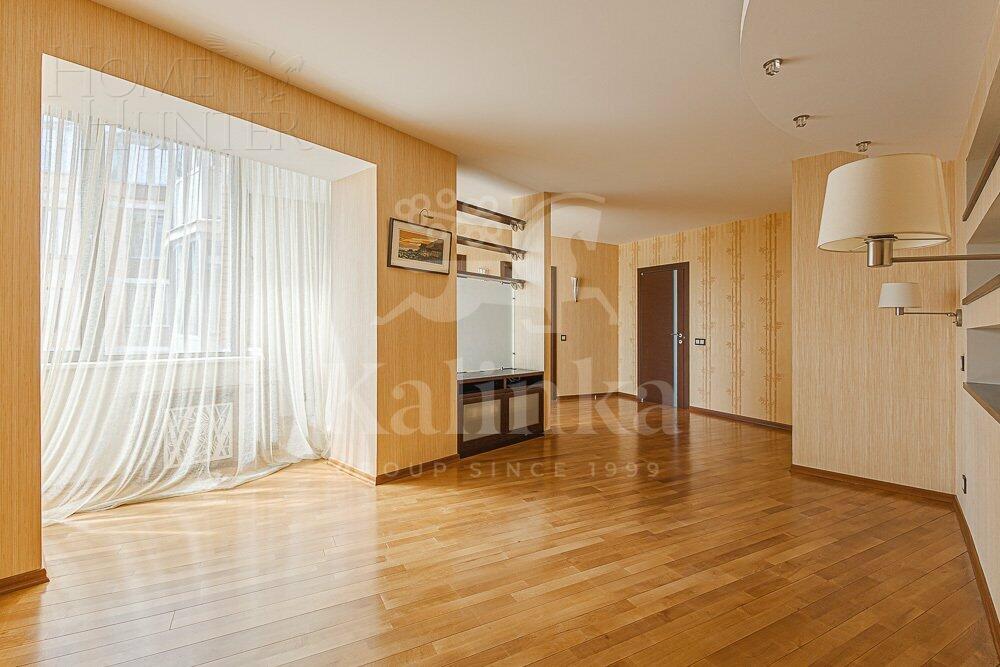 5-КОМН. КВАРТИРА С ОТДЕЛКОЙ 196 М² НА 17 ЭТАЖЕ