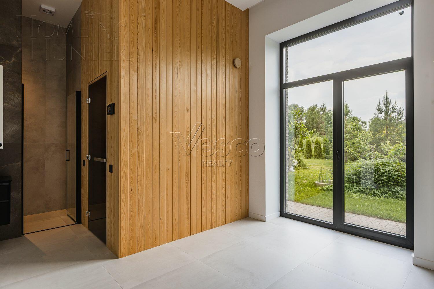 2-этажный коттедж 350 м² с отделкой