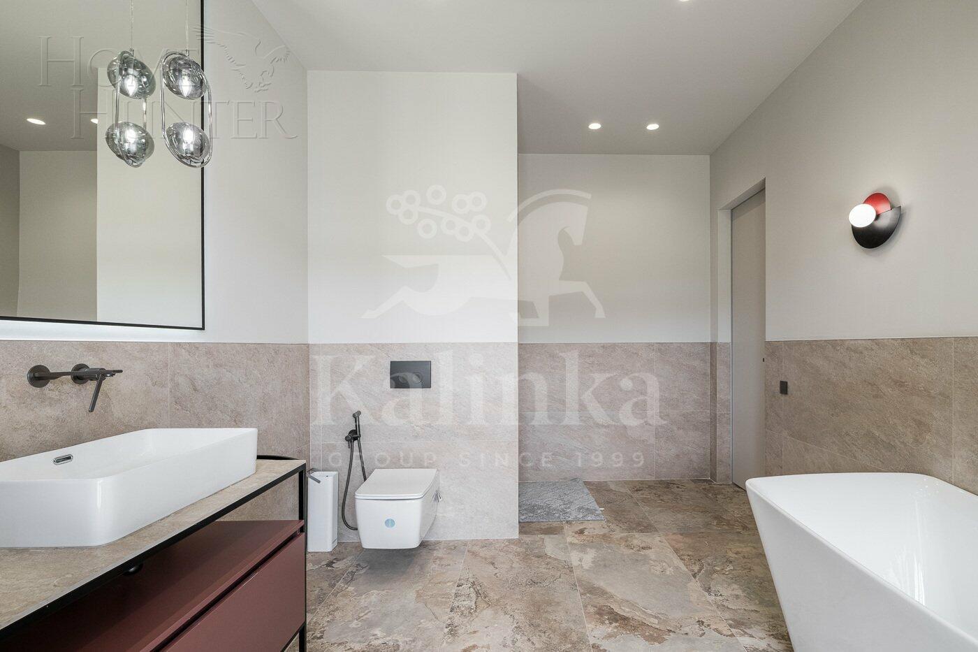 2-этажный коттедж 385 м² с отделкой