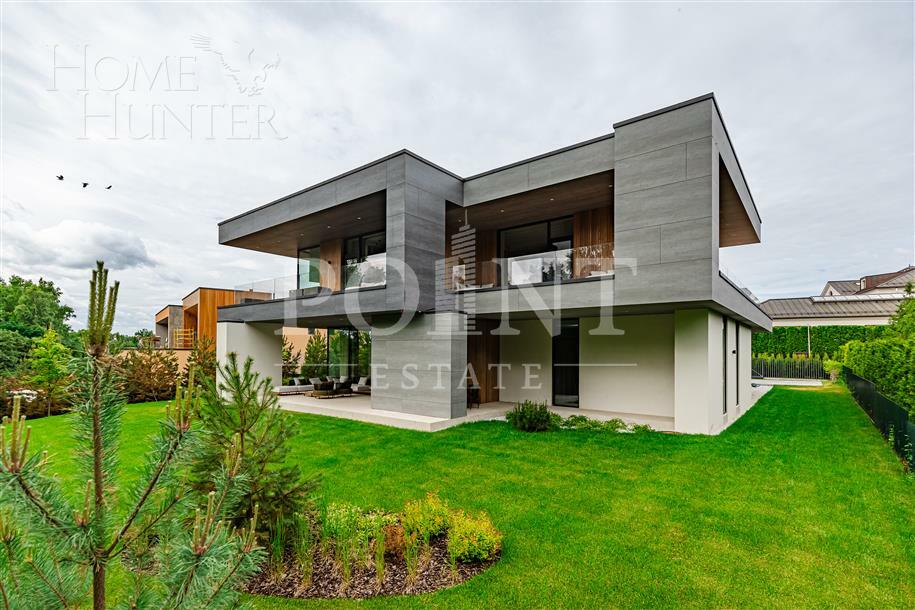 2-этажный коттедж 760 м² с отделкой