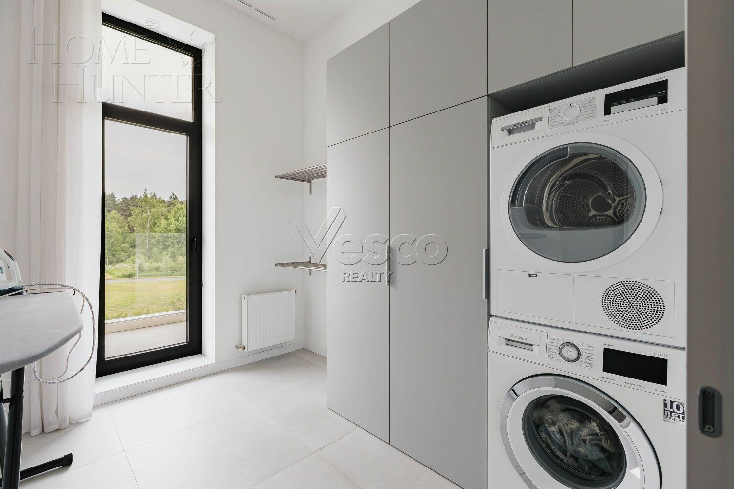 2-этажный коттедж 350 м² с отделкой