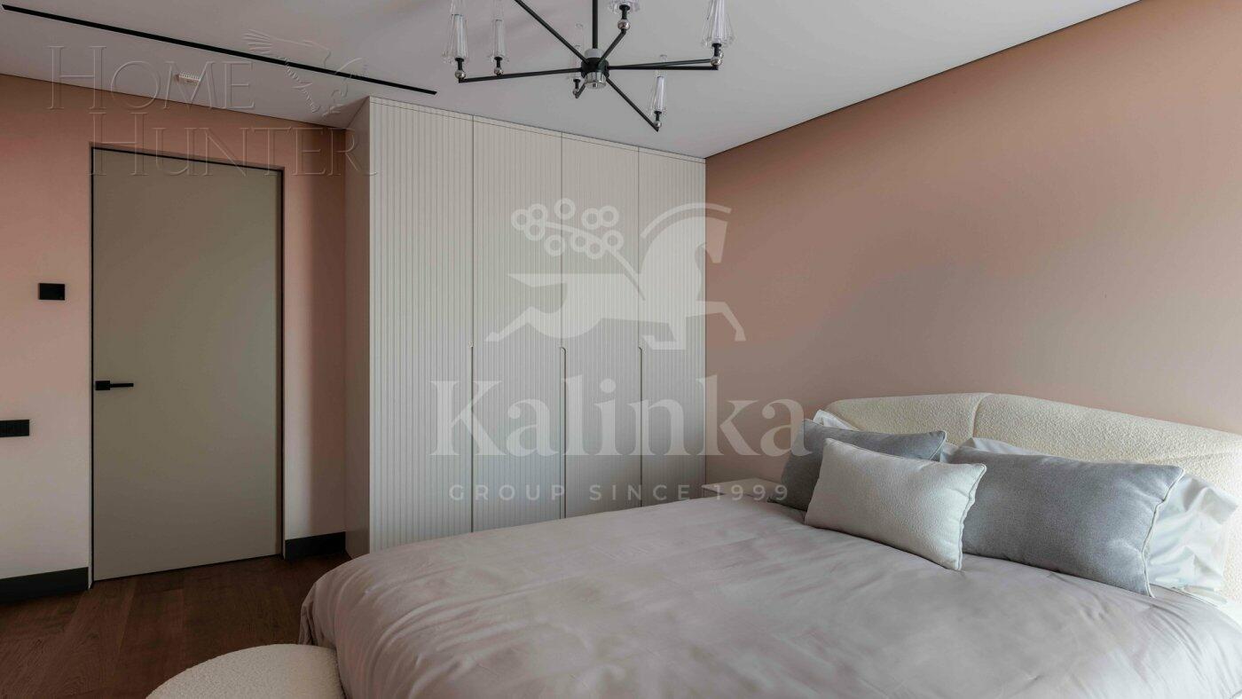 2-этажный коттедж 540 м² с отделкой