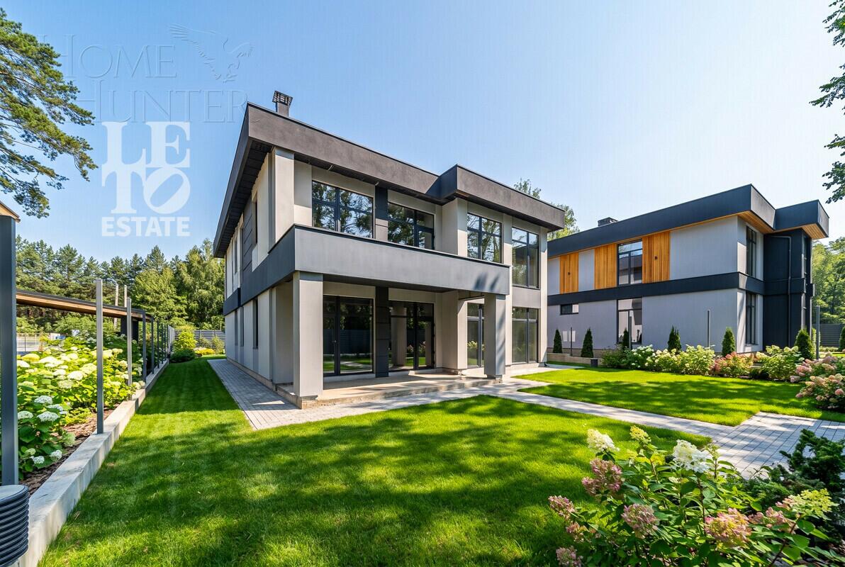 2-этажный коттедж 450 м² без отделки