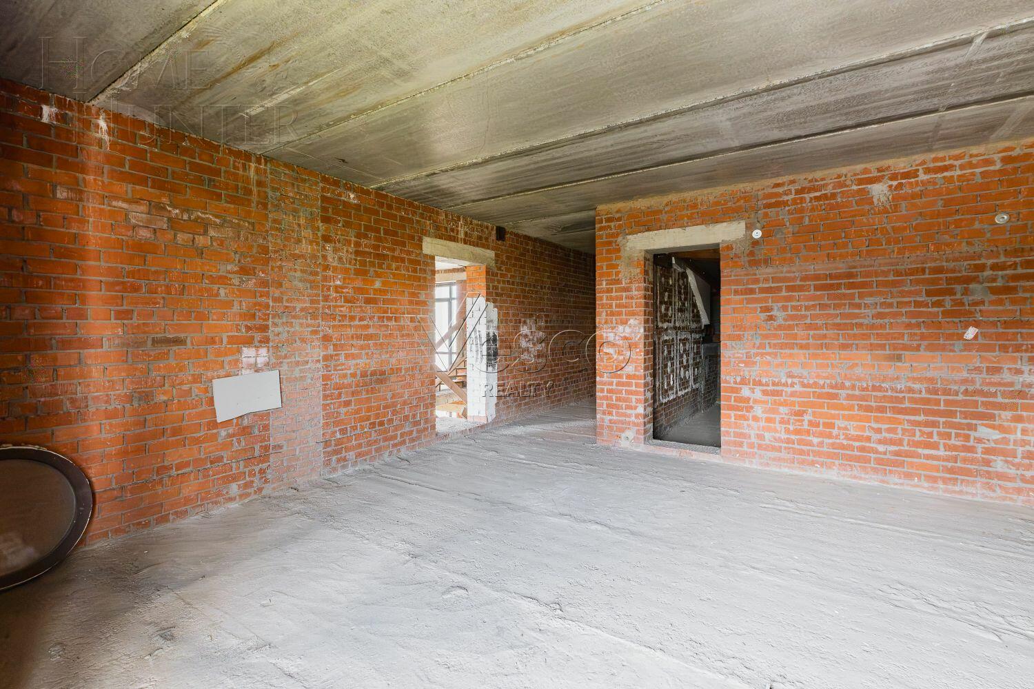 2-этажный коттедж 520 м² без отделки
