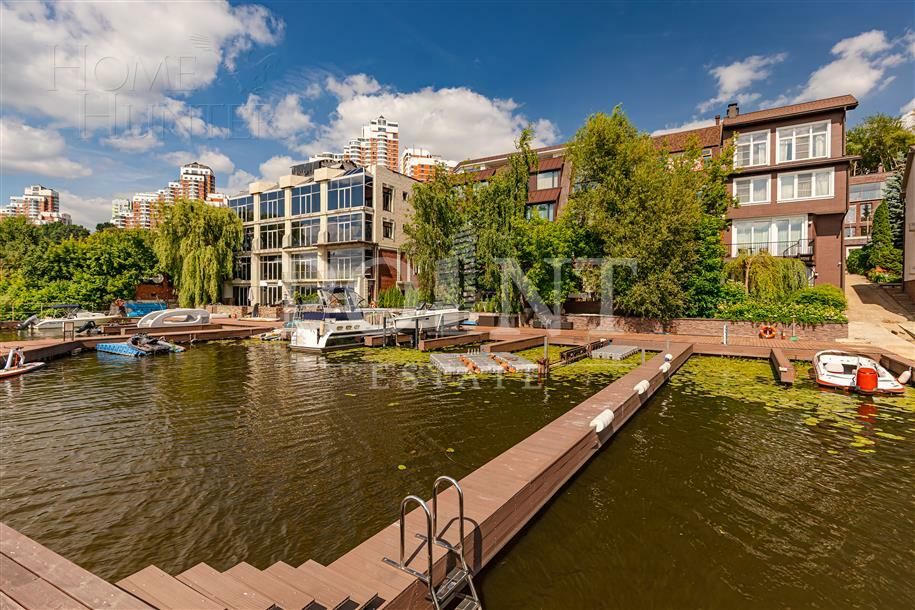 4-УРОВНЕВЫЙ ТАУНХАУС БЕЗ ОТДЕЛКИ 277.8 М² НА 1 ЭТАЖЕ