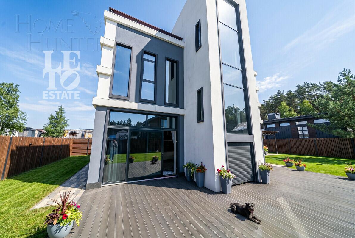 2-этажный коттедж 140 м² с отделкой