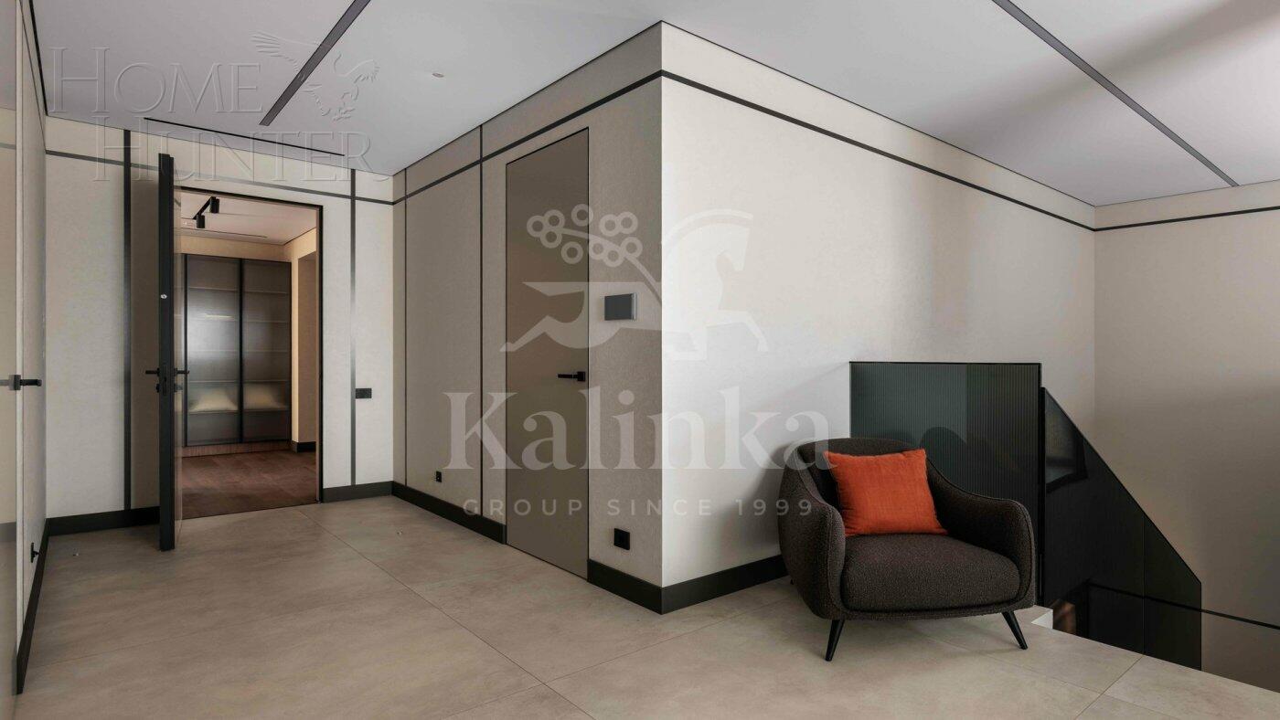 2-этажный коттедж 540 м² с отделкой