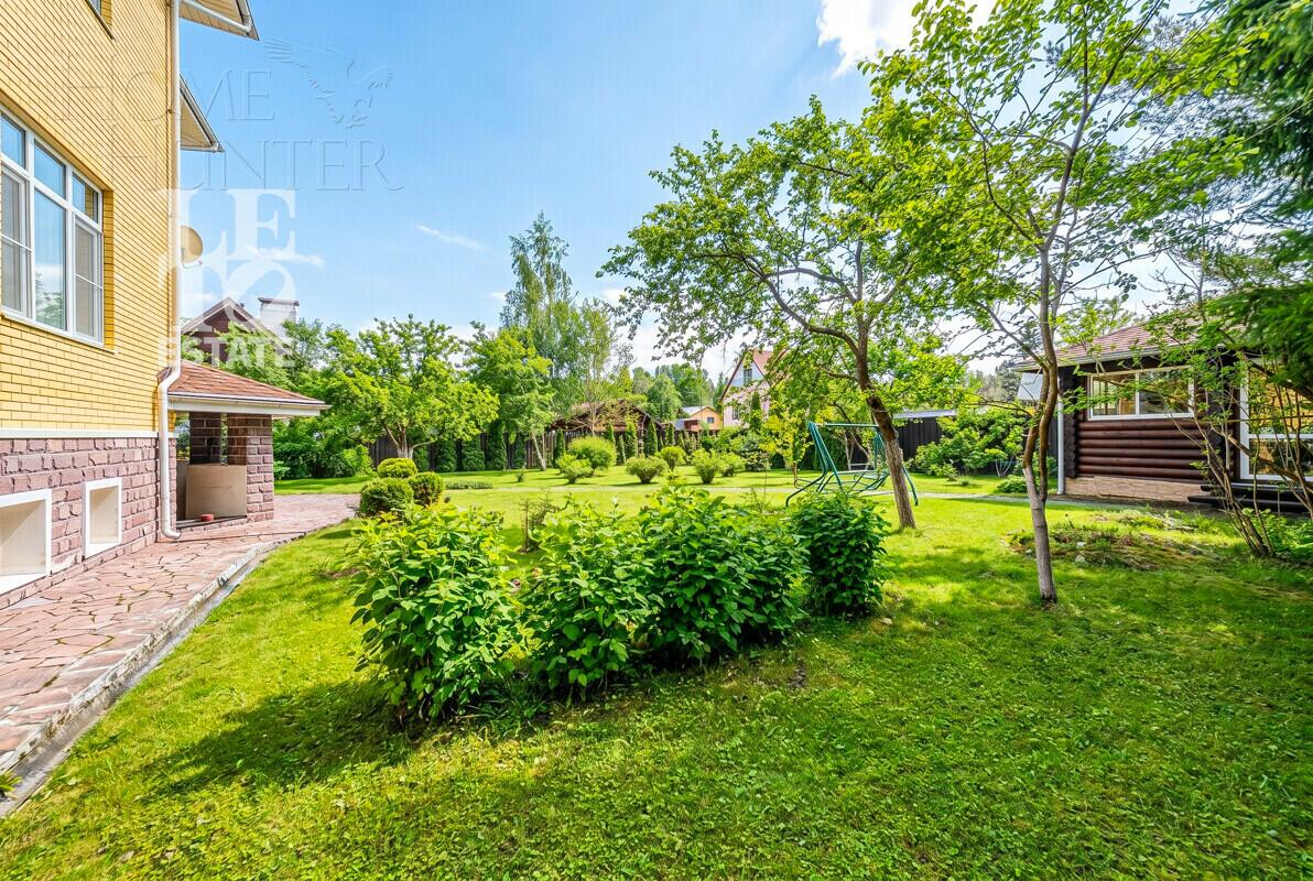 2-этажный коттедж 368 м² с отделкой