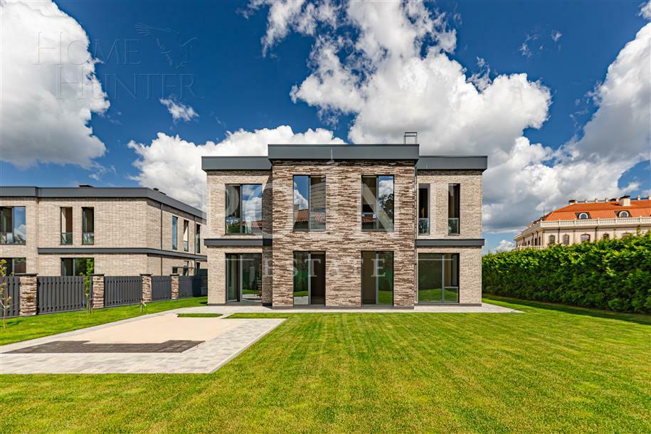 2-этажный коттедж 358.1 м² без отделки