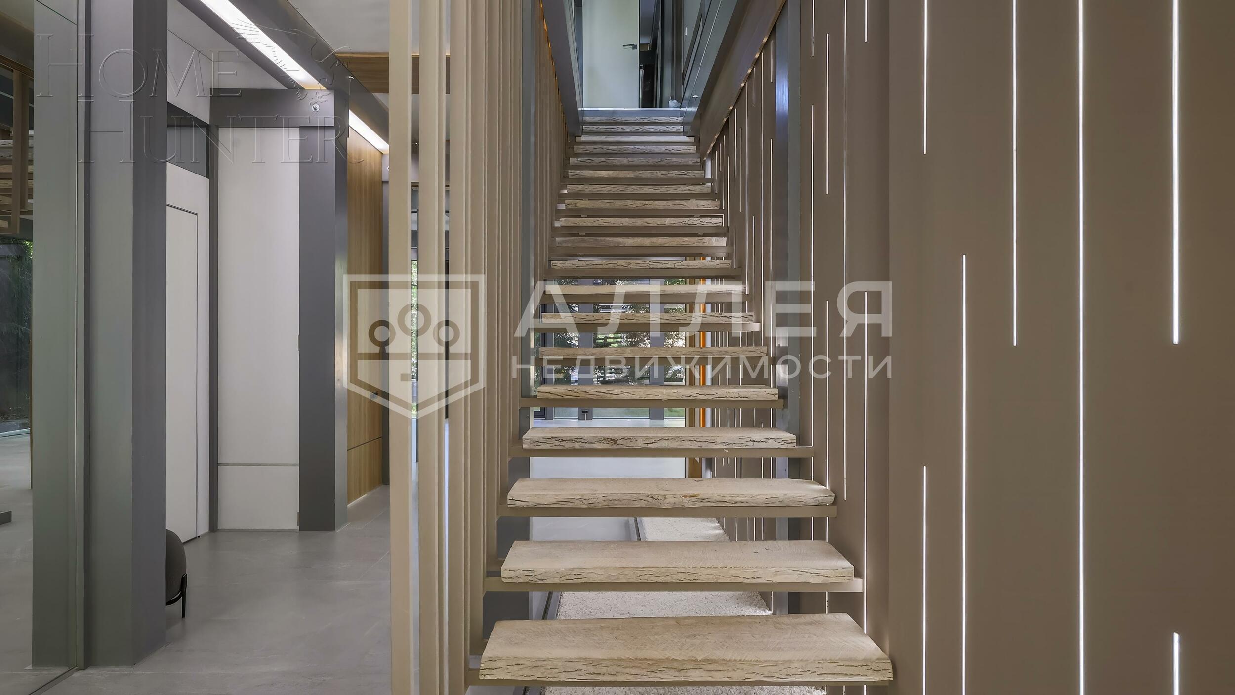 2-этажный коттедж 350 м² с отделкой