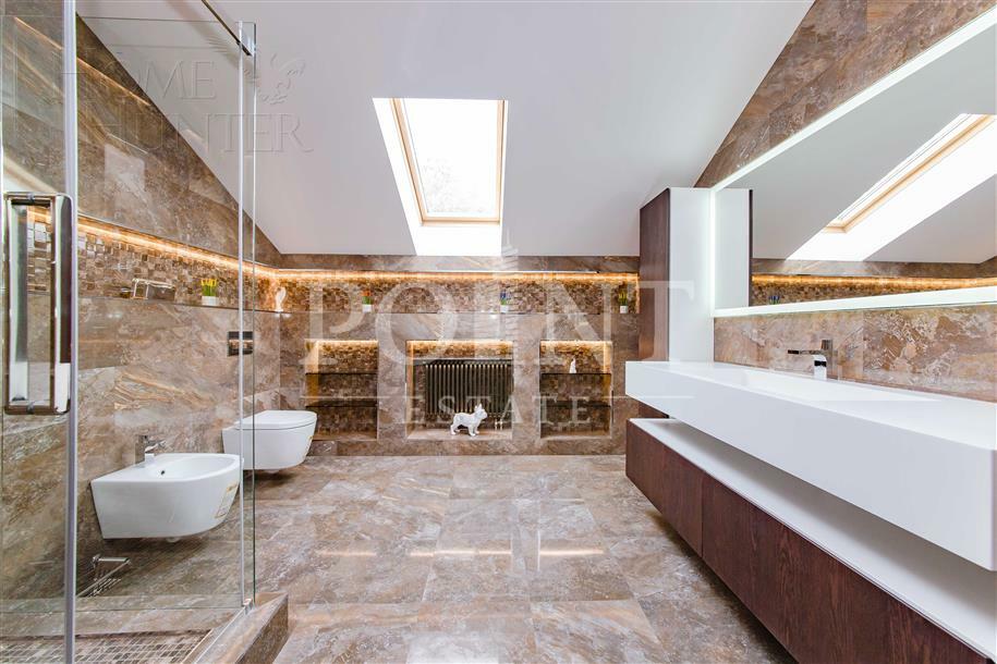 2-этажный коттедж 1 400 м² с отделкой