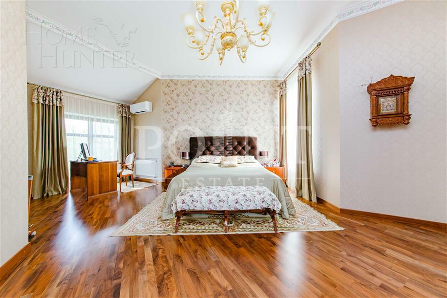 2-этажный коттедж 1 400 м² с отделкой