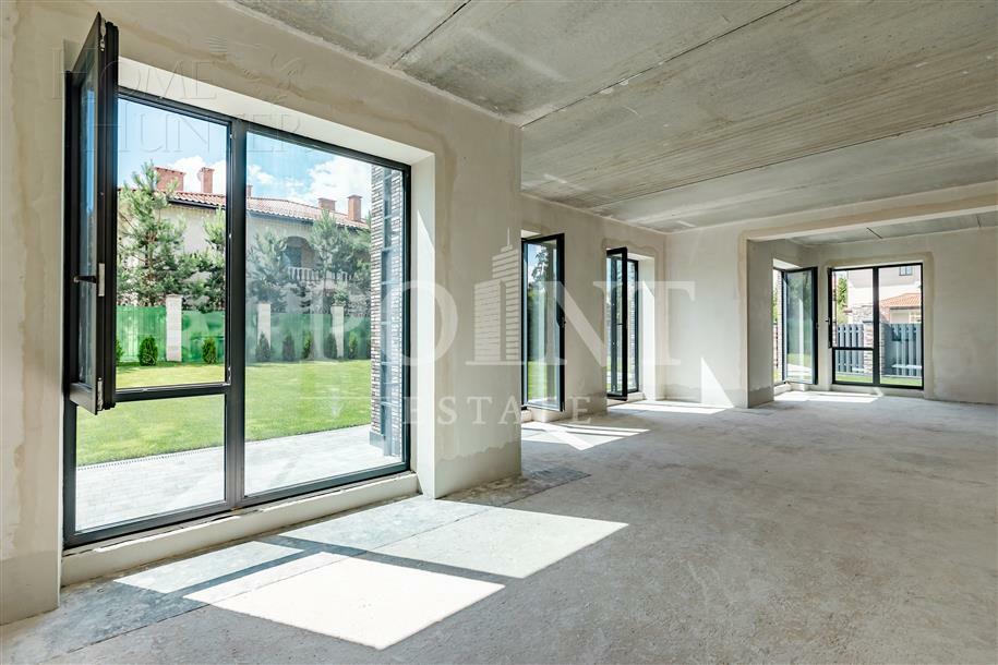 2-этажный коттедж 358.1 м² без отделки