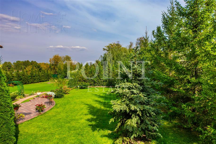 2-этажный коттедж 1 400 м² с отделкой