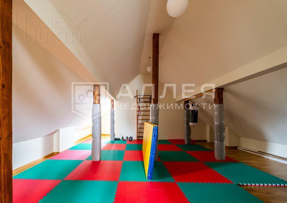 2-этажный коттедж 360 м² с отделкой