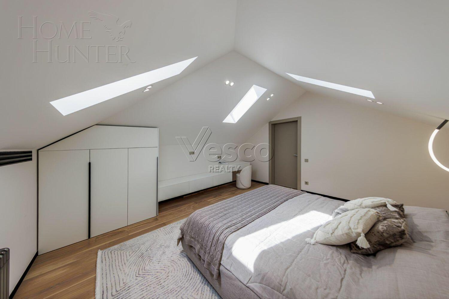 2-этажный коттедж 964.5 м² с отделкой