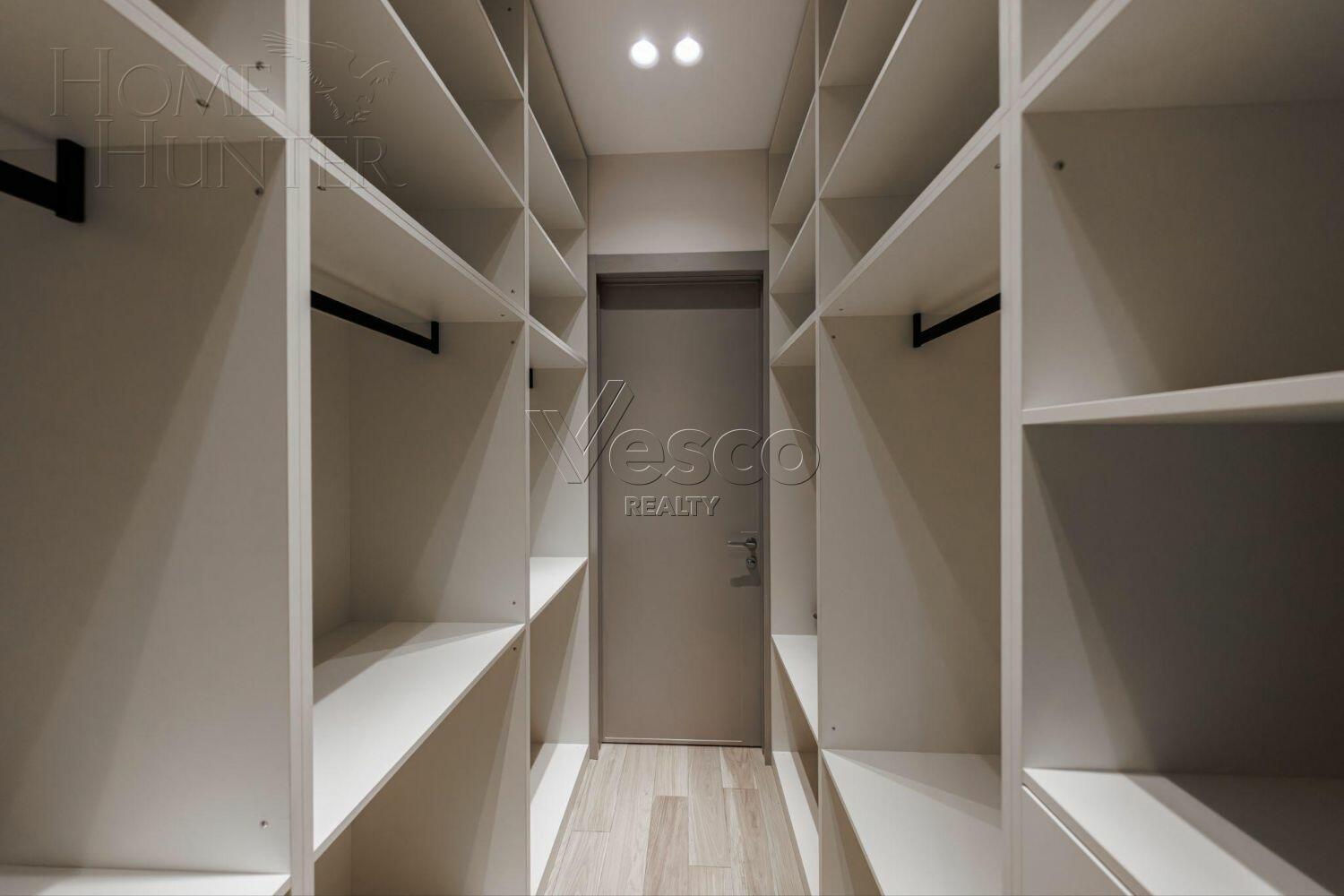 2-этажный коттедж 964.5 м² с отделкой