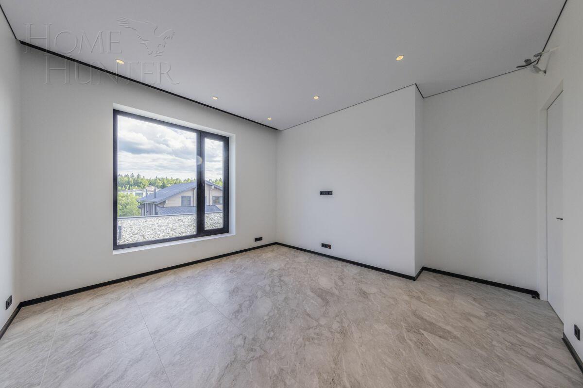 2-этажный коттедж 340 м² с отделкой