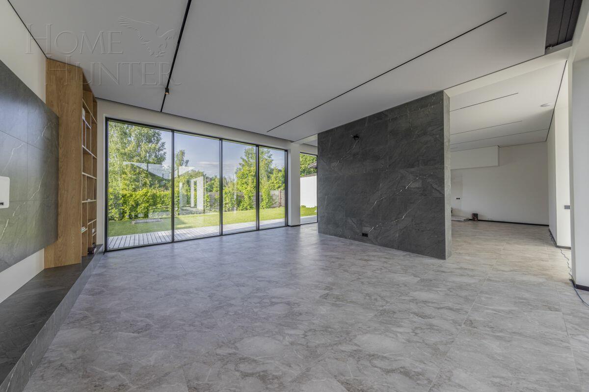 2-этажный коттедж 340 м² с отделкой