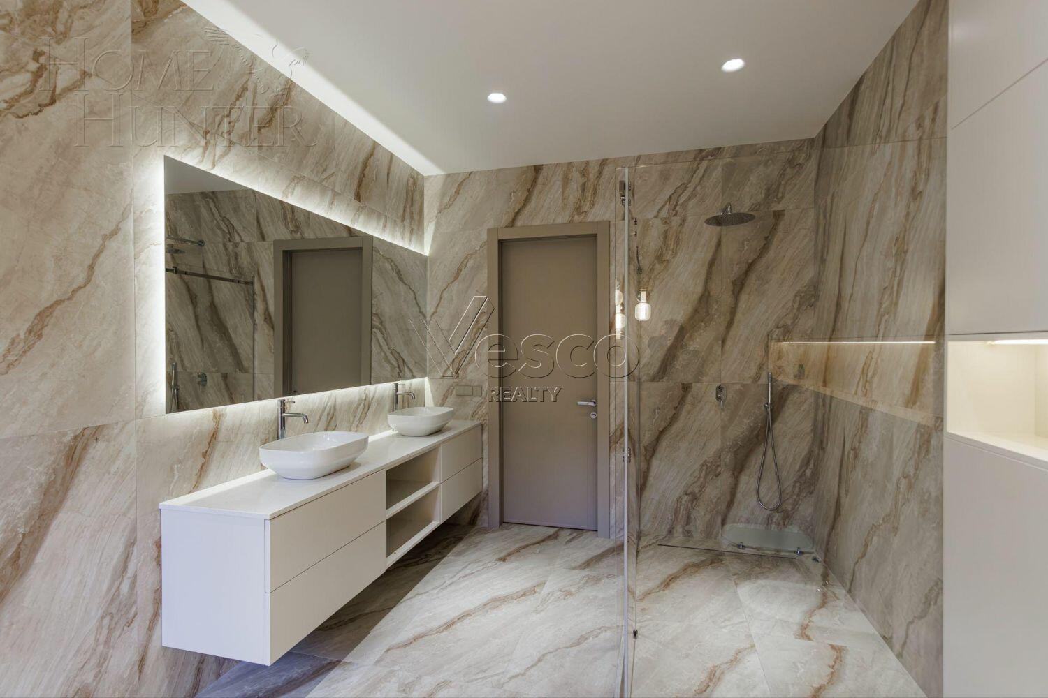 2-этажный коттедж 964.5 м² с отделкой