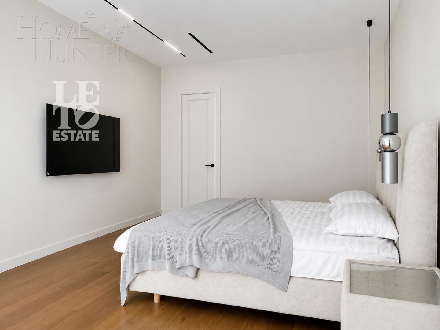 2-этажный коттедж 349.7 м² с отделкой