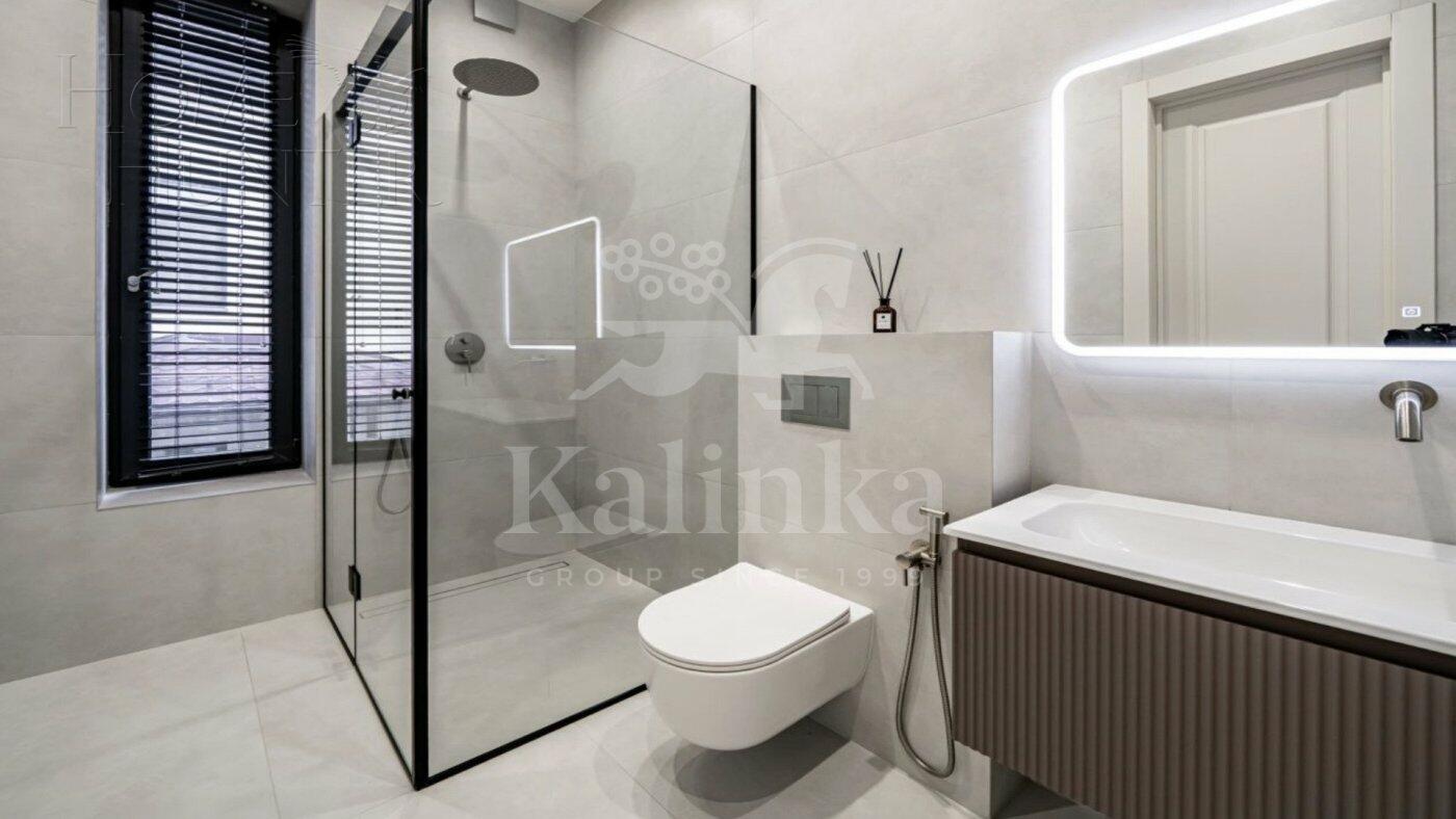 2-этажный коттедж 349.7 м² с отделкой