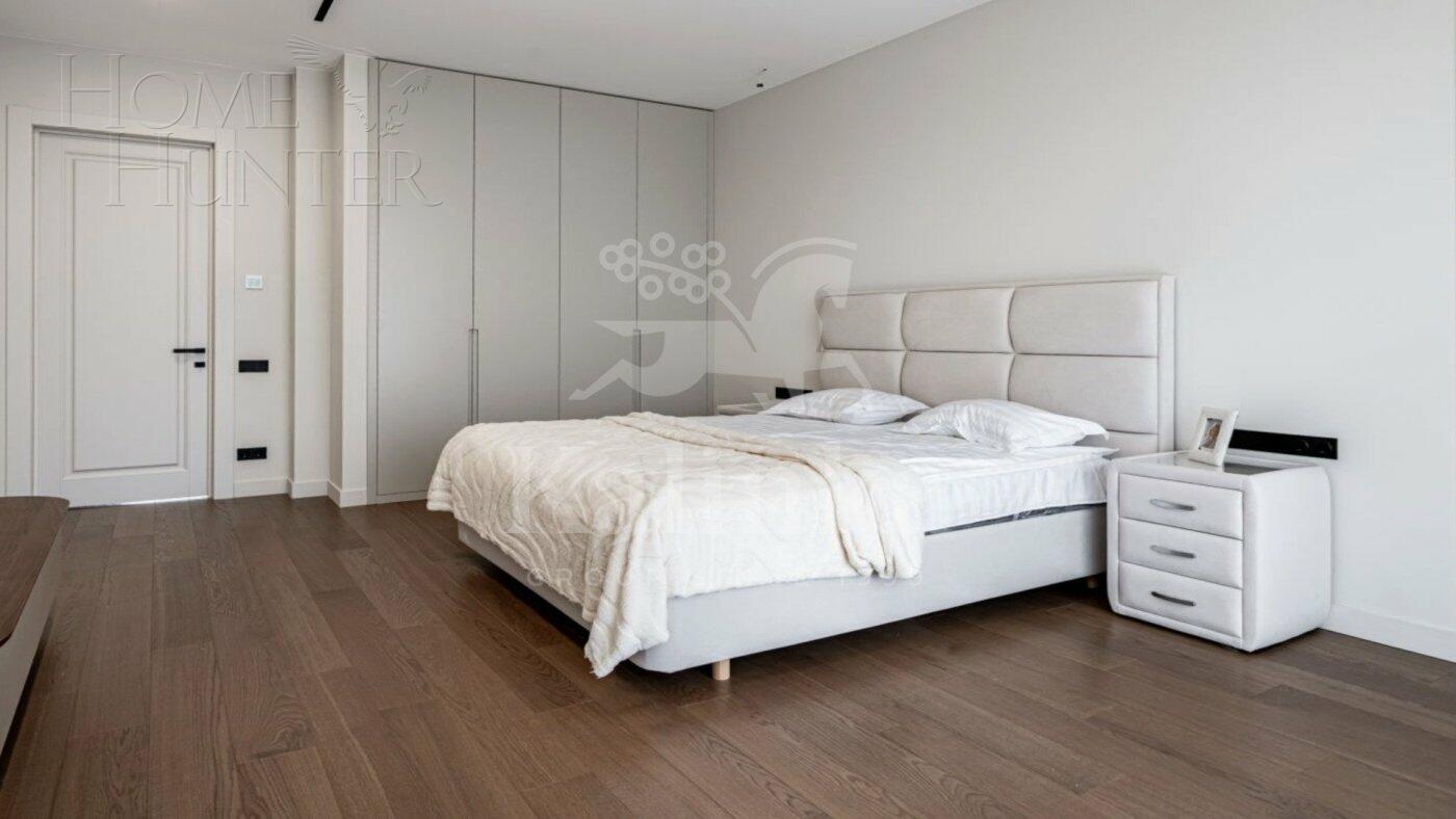 2-этажный коттедж 349.7 м² с отделкой