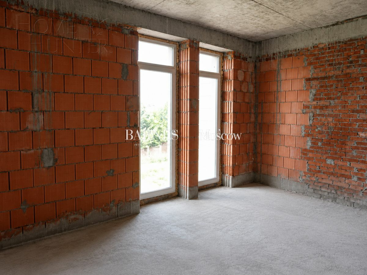 2-этажный коттедж 860 м² без отделки