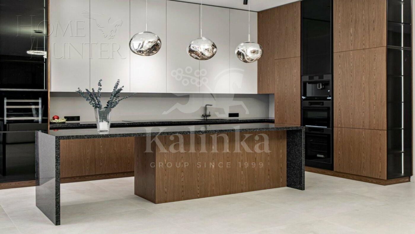 2-этажный коттедж 349.7 м² с отделкой