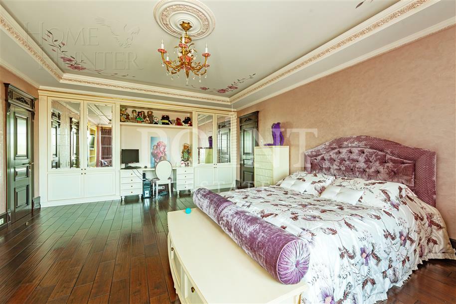 2-этажный коттедж 660 м² с отделкой