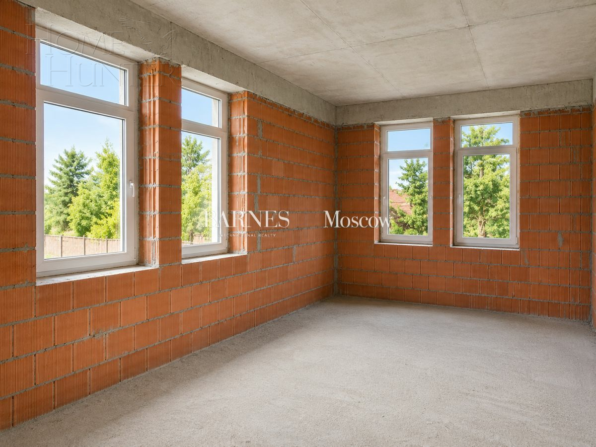2-этажный коттедж 860 м² без отделки