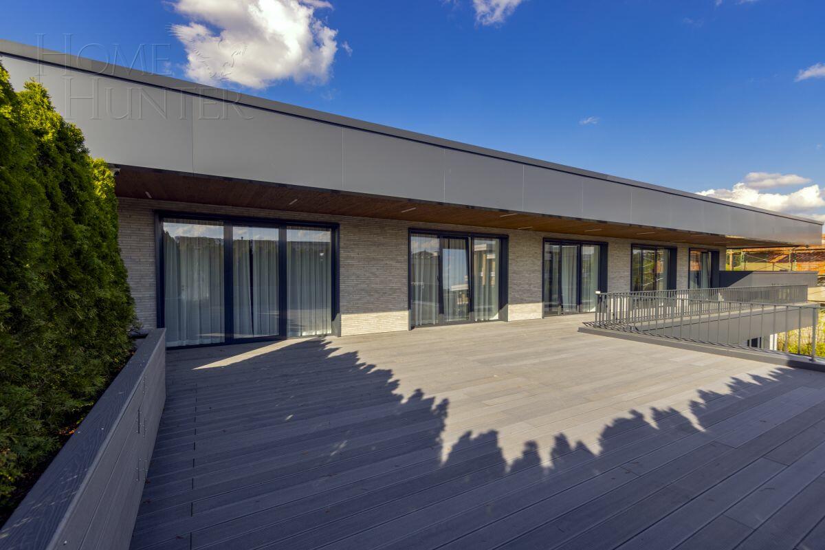 2-этажный коттедж 850 м² с отделкой