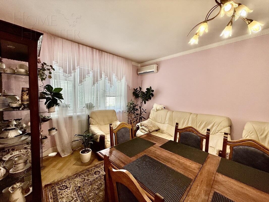 6-КОМН. КВАРТИРА С ОТДЕЛКОЙ 150 М² НА 18 ЭТАЖЕ