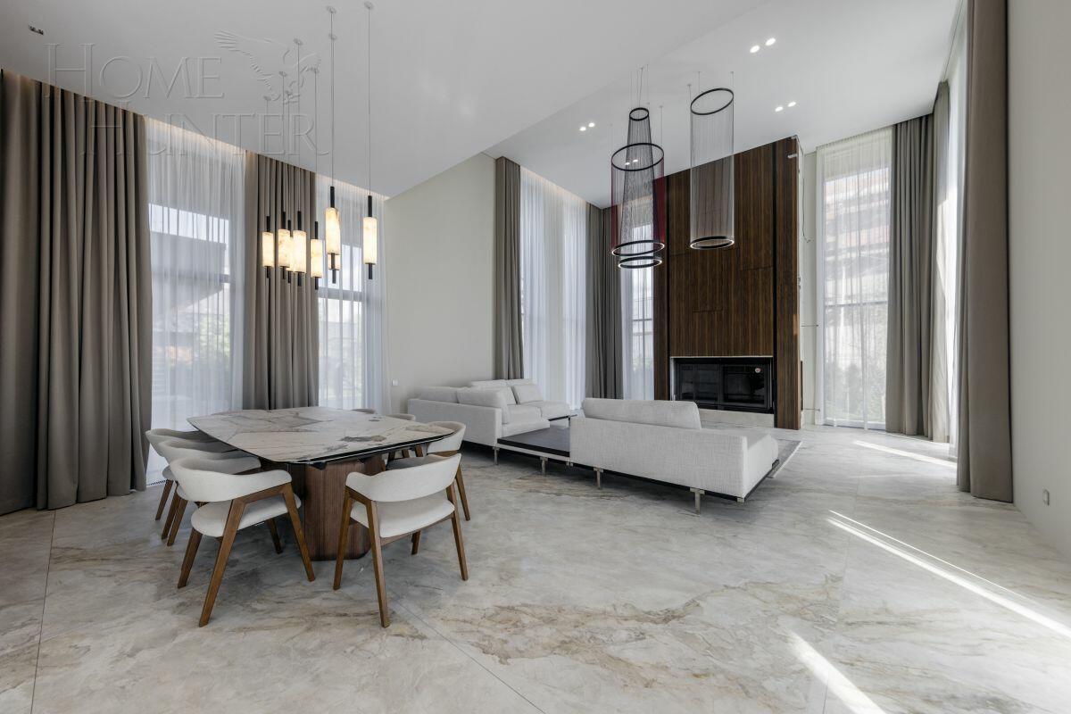 2-этажный коттедж 850 м² с отделкой
