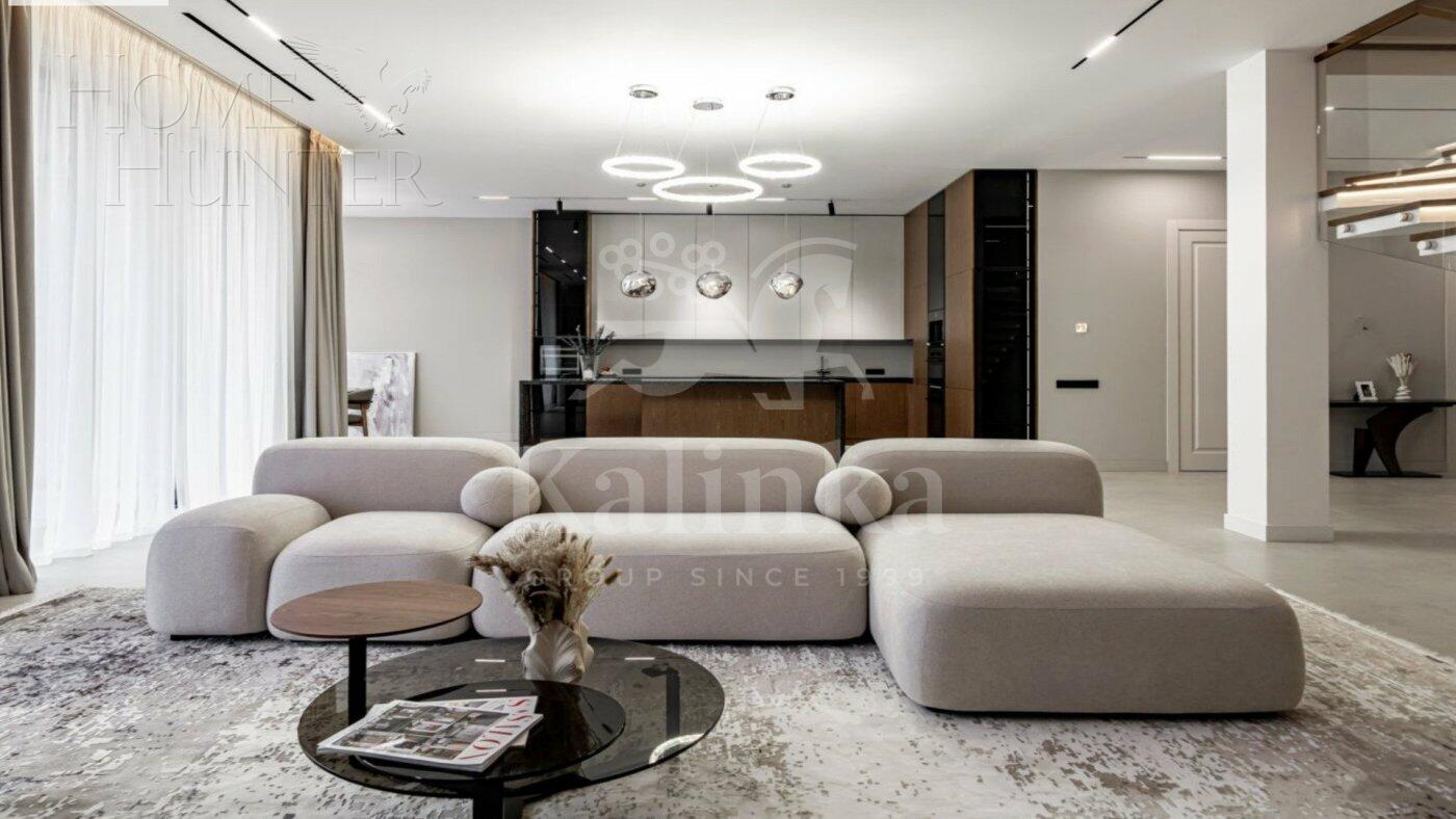 2-этажный коттедж 349.7 м² с отделкой