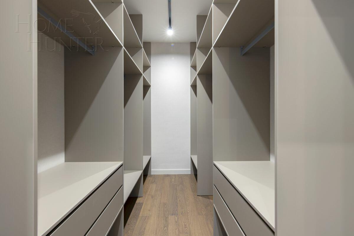 2-этажный коттедж 288 м² с отделкой
