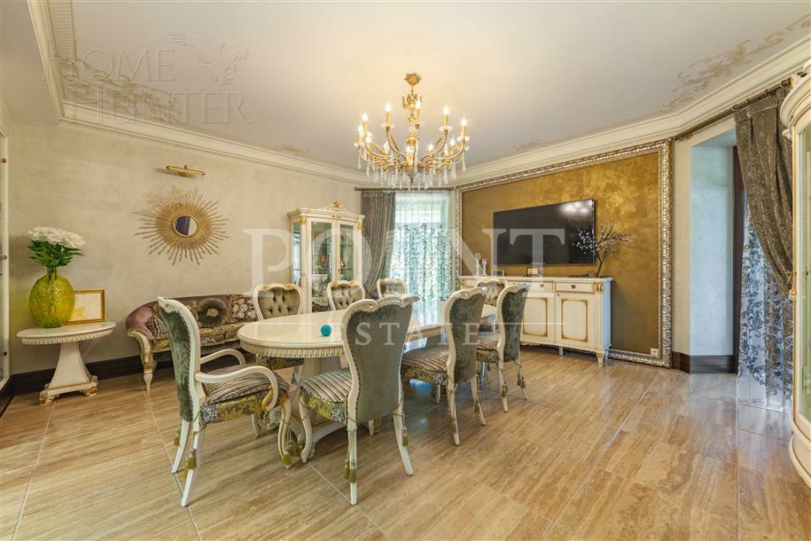 2-этажный коттедж 660 м² с отделкой