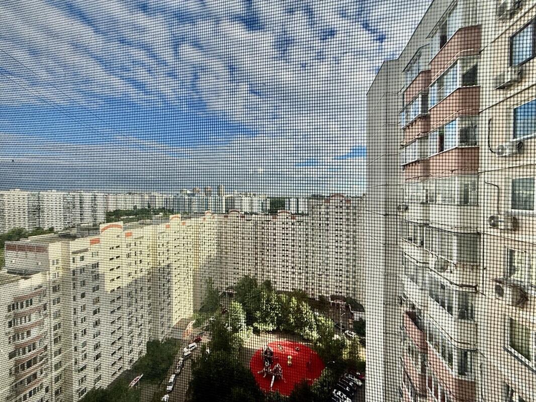 6-КОМН. КВАРТИРА С ОТДЕЛКОЙ 150 М² НА 18 ЭТАЖЕ