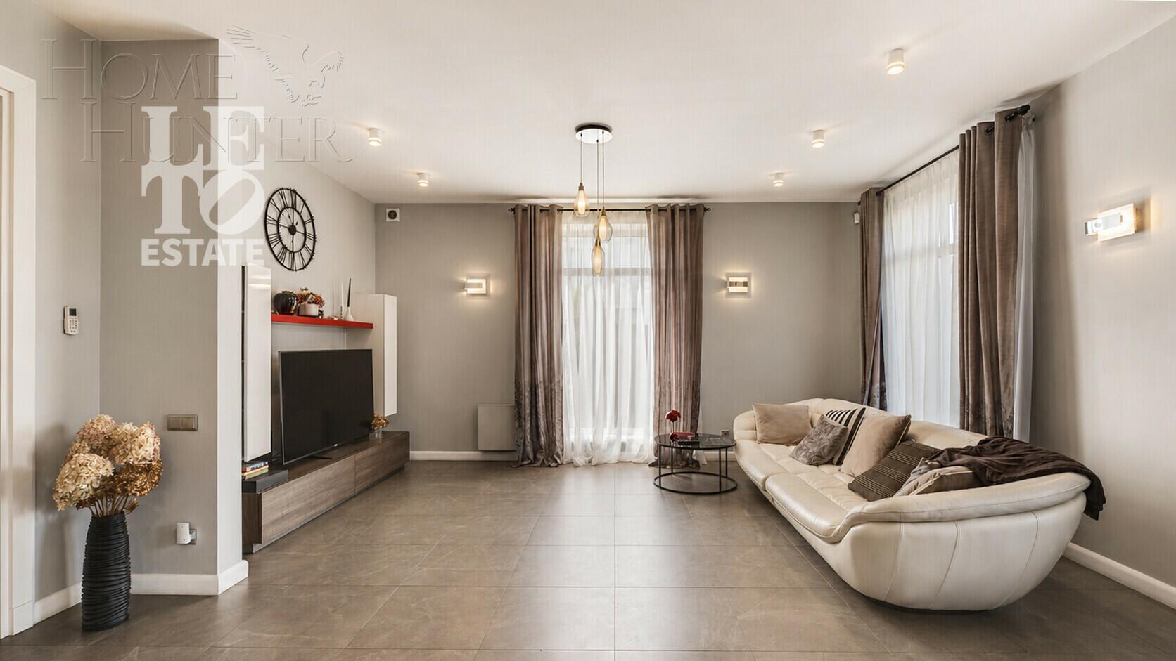 2-этажный коттедж 280 м² с отделкой