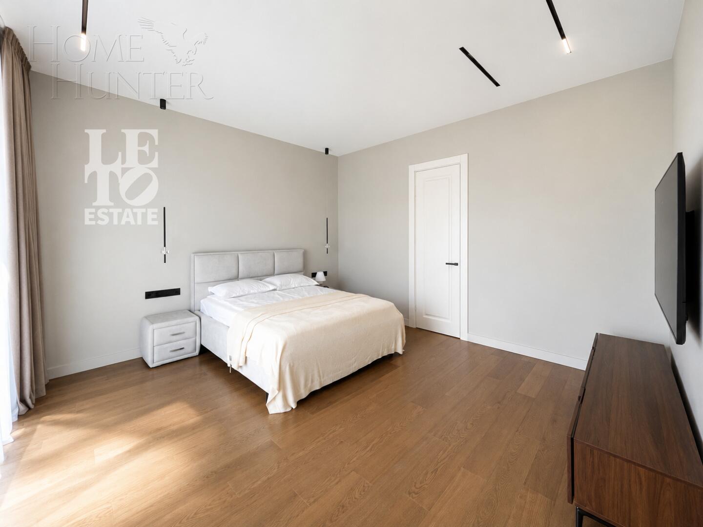 2-этажный коттедж 349.7 м² с отделкой