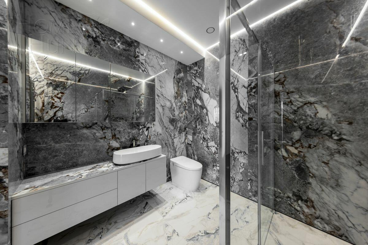 2-этажный коттедж 850 м² с отделкой