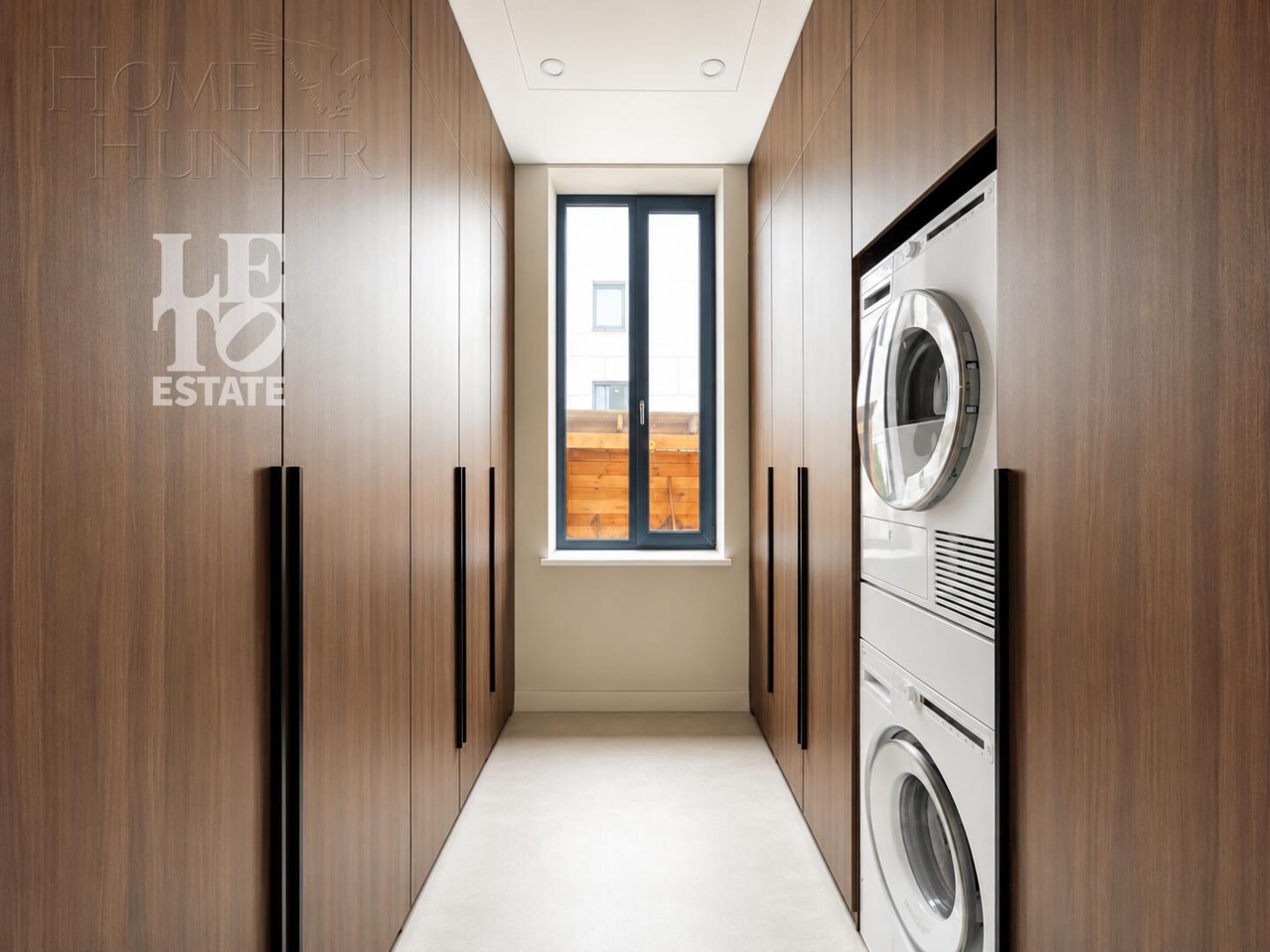 2-этажный коттедж 349.7 м² с отделкой
