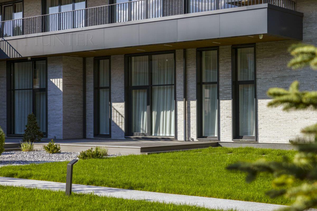 2-этажный коттедж 850 м² с отделкой