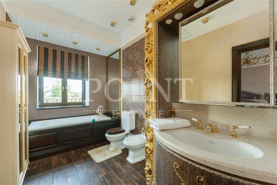 2-этажный коттедж 660 м² с отделкой