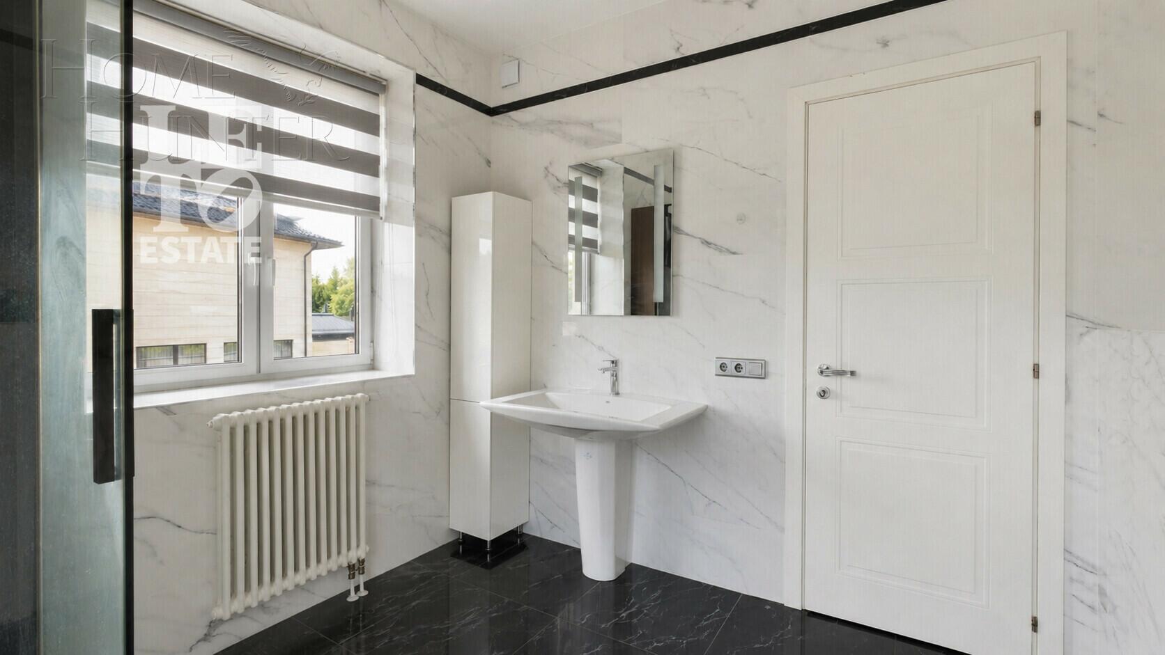 2-этажный коттедж 280 м² с отделкой