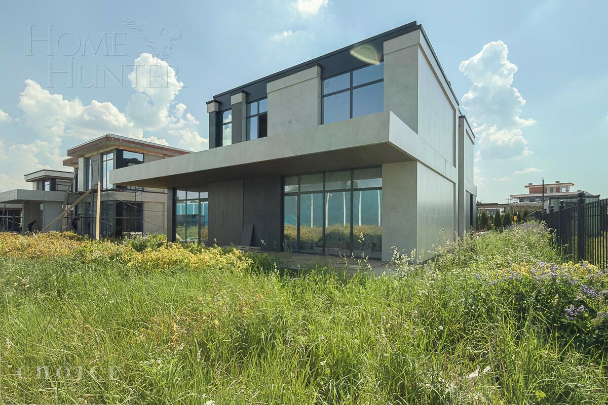 2-этажный коттедж 442 м² без отделки